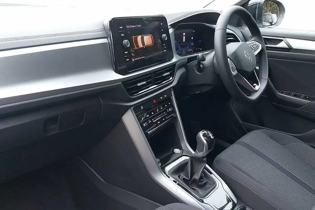 Used VW T-Roc Match 115 HP (84 kW) 2025 Pure white SUV