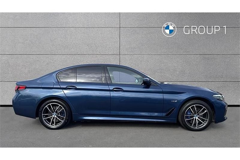Used BMW 530e M Sport 292 HP (214 kW) 2022 Blue Sedan