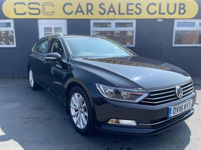 Black Used 2016 VW Passat SE Estate | £7,295 (Fair price) - Image 1/4