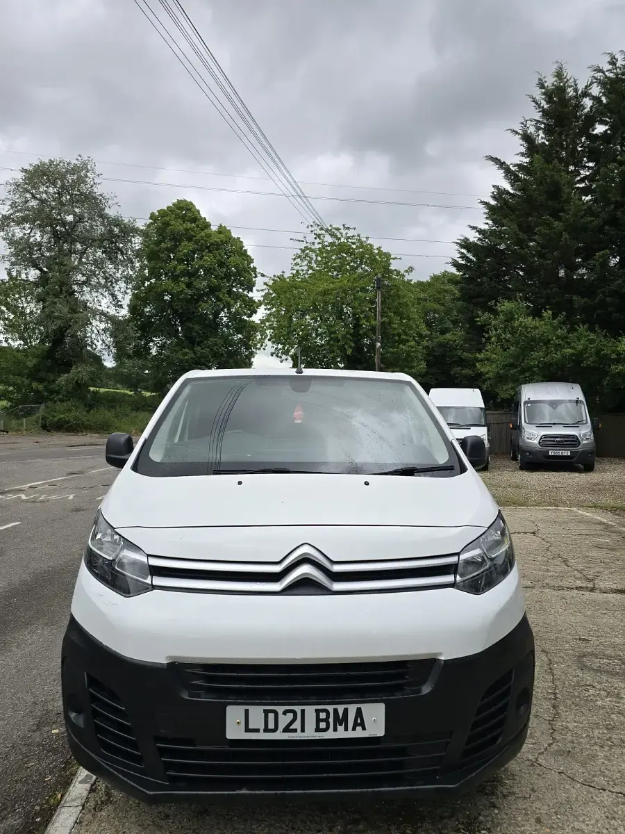 Used Citroën Dispatch 2021 White MPV