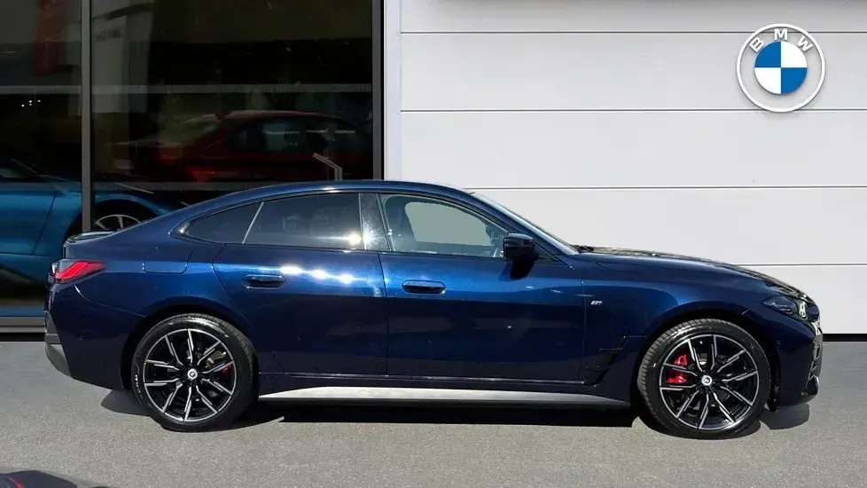 Used BMW i4 M Sport 246 kW (335 HP) 2022 Blue Sedan