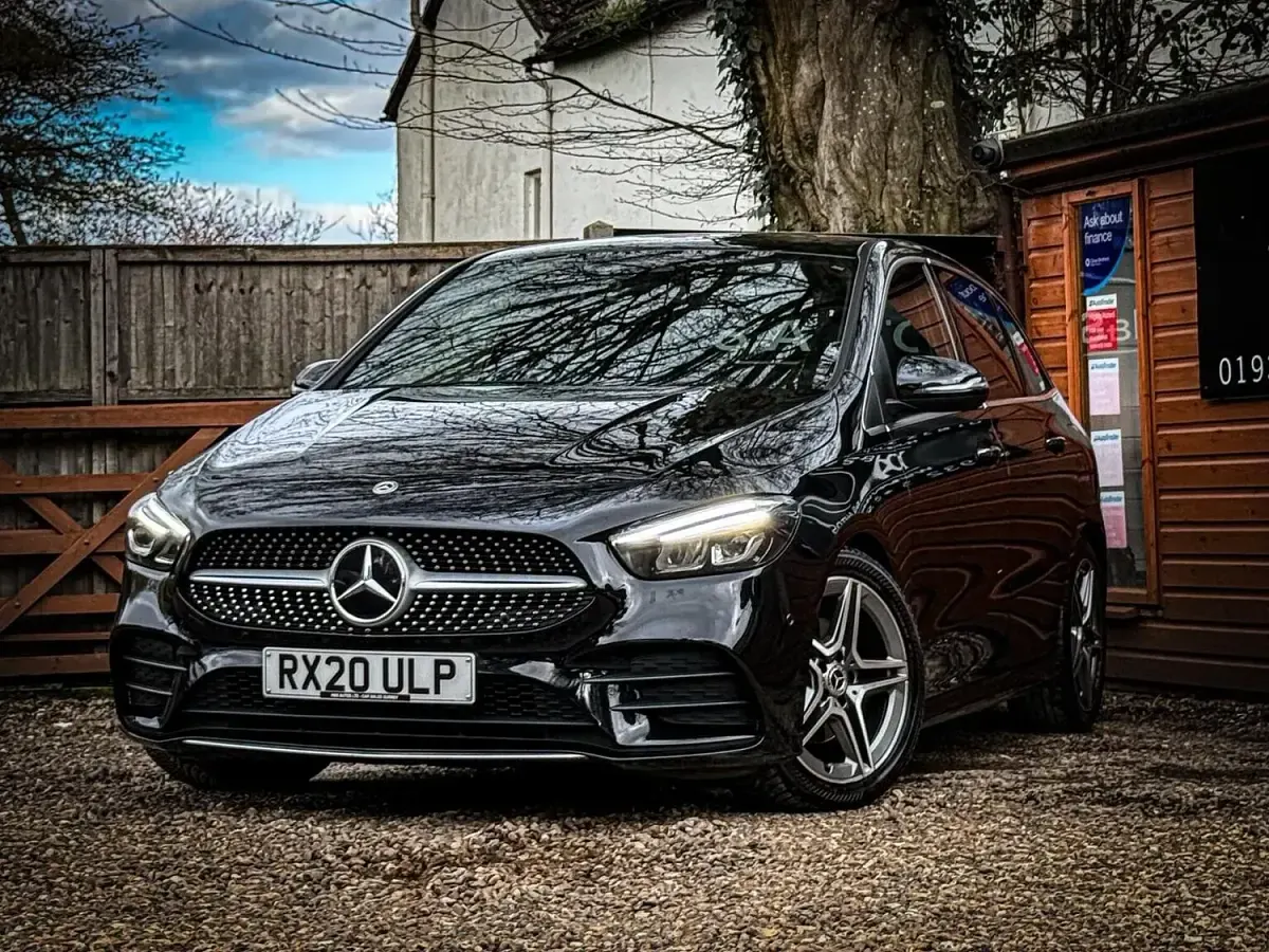 Used Mercedes B200 AMG Line Premium 163 HP (119 kW) 2020 Black MPV