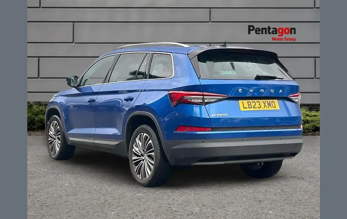 Used Skoda Kodiaq SE L Executive 150 HP (110 kW) 2023 Blue SUV