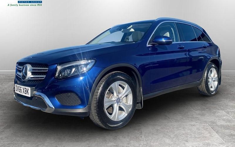 Usado Mercedes GLC250 Premium Plus 204 HP (150 kW) 2019 Carrinha