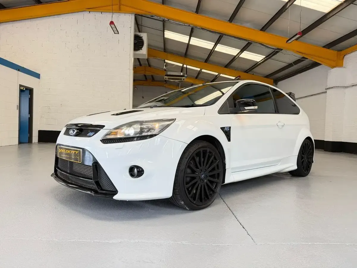 Used Ford Focus RS 2010 White Hatchback