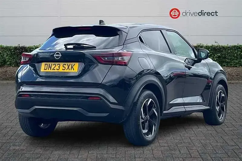 Used Nissan Juke N-Connecta 114 HP (83 kW) 2023 Black SUV