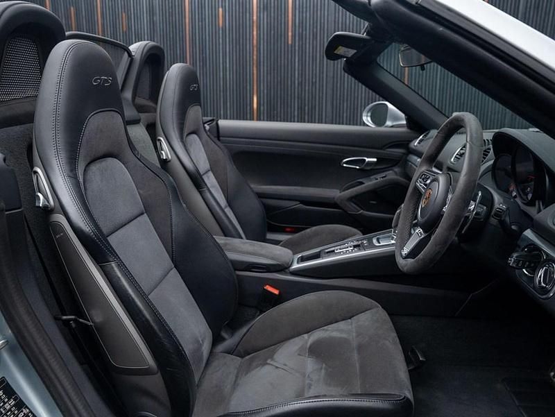 Used Porsche 718 Boxster 2019 Silver Cabriolet