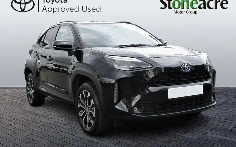 Used Toyota Yaris Hybrid Design 116 HP (85 kW) 2026 Estate