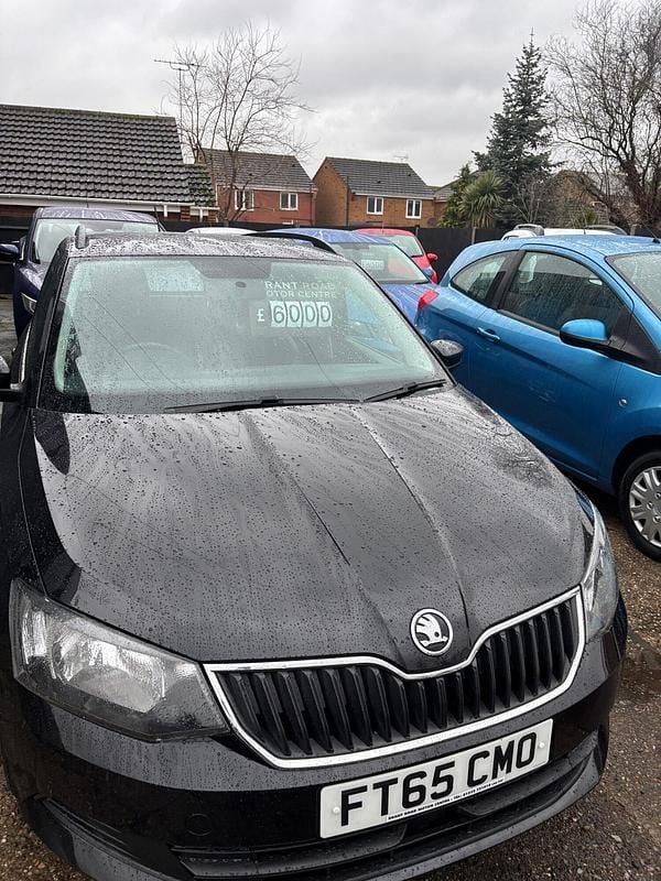 Black Used 2016 Skoda Fabia SE Estate | £6,000 (Fair price) - Image 1/1