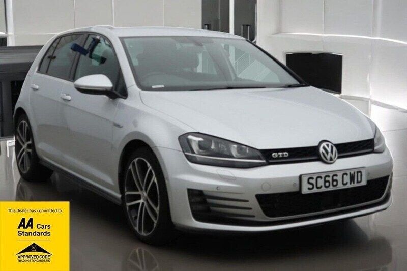 Silver Used 2017 VW Golf VII GTD Hatchback | £13,950 (Good price) - Image 1/4
