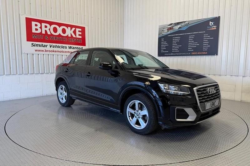 Used Audi Q2 Sport 116 HP (85 kW) 2018 Black SUV