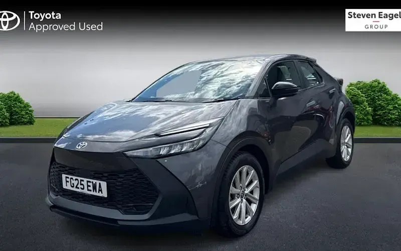 Used Toyota C-HR 140 HP (102 kW) 2025 Grey SUV