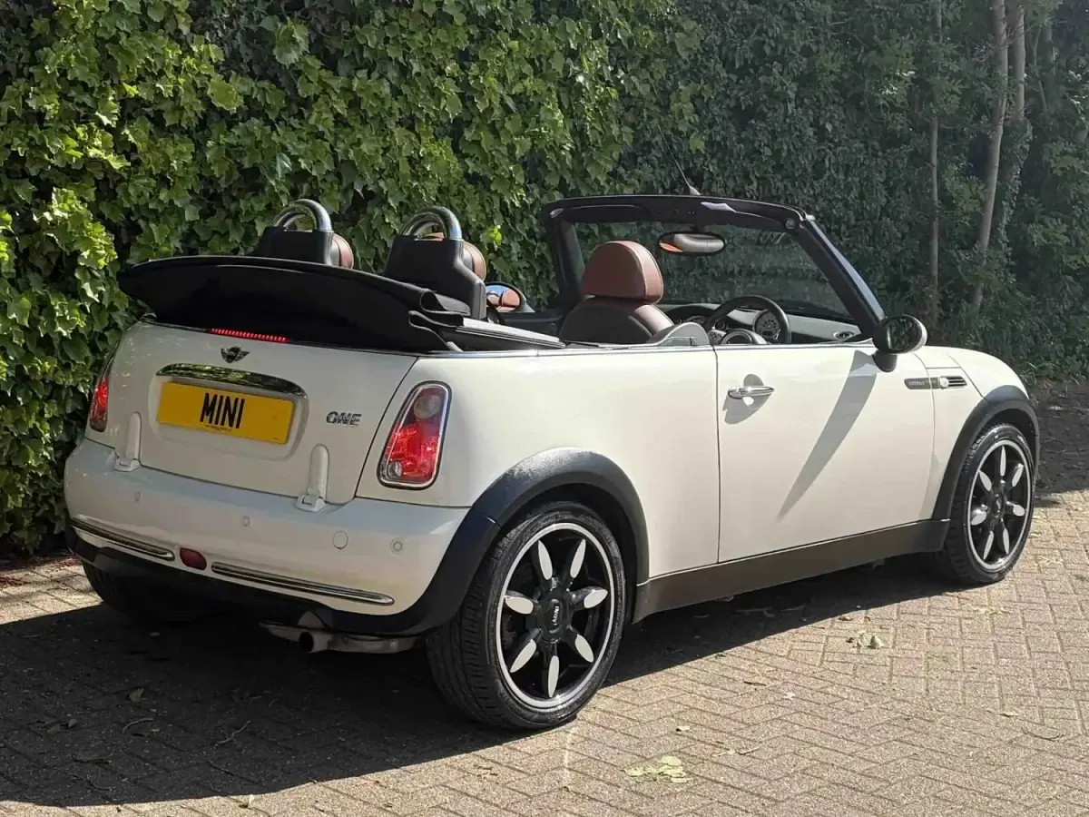 Begagnad Mini ONE 2008 Vit Halvkombi