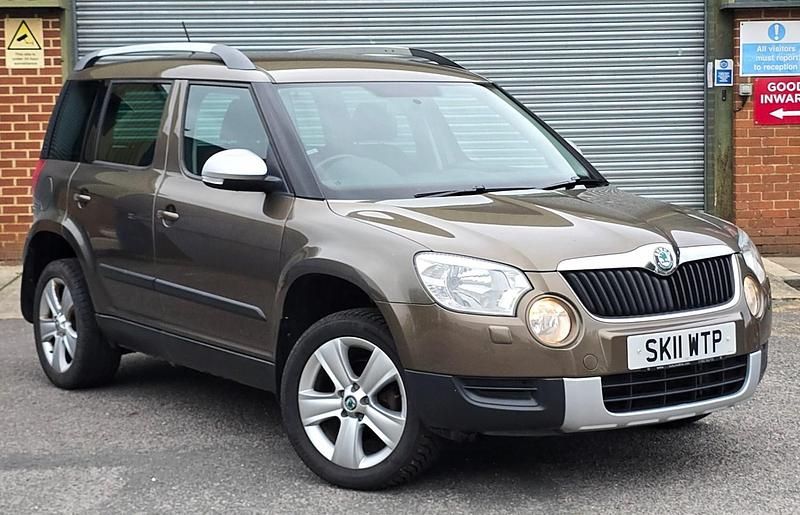 Brown Used 2011 Skoda Yeti SE SUV | £4,950 (Fair price) - Image 1/4