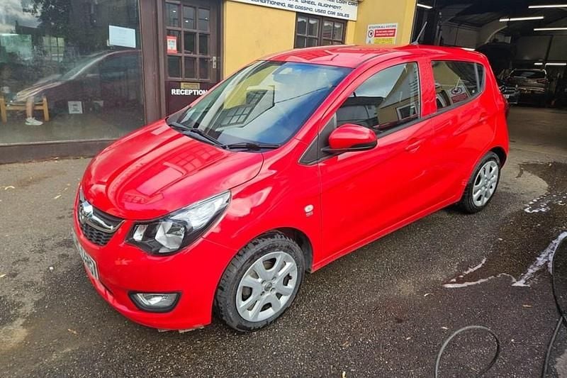 Red Used 2016 Vauxhall Viva Hatchback | £3,995 (Fair price) - Image 1/1