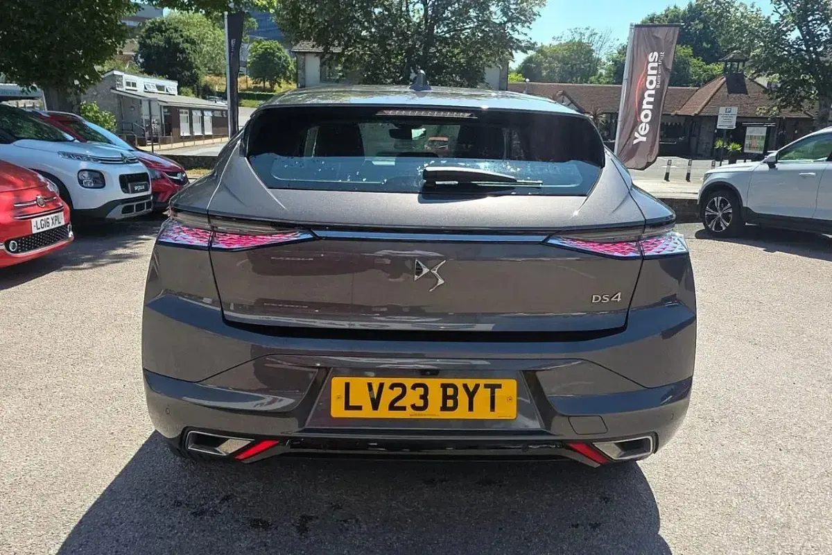 Used DS Automobiles DS4 Trocadero 130 HP (95 kW) 2023 Grey SUV