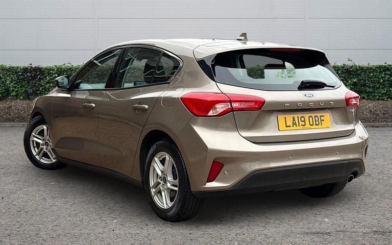 Used Ford Focus Zetec 120 HP (88 kW) 2020 Hatchback