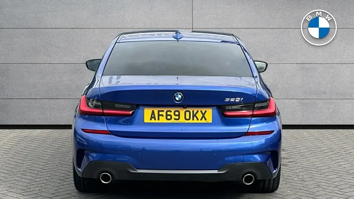 Używany BMW 320 M Sport 2019 Niebieski Sedan/Limuzyna