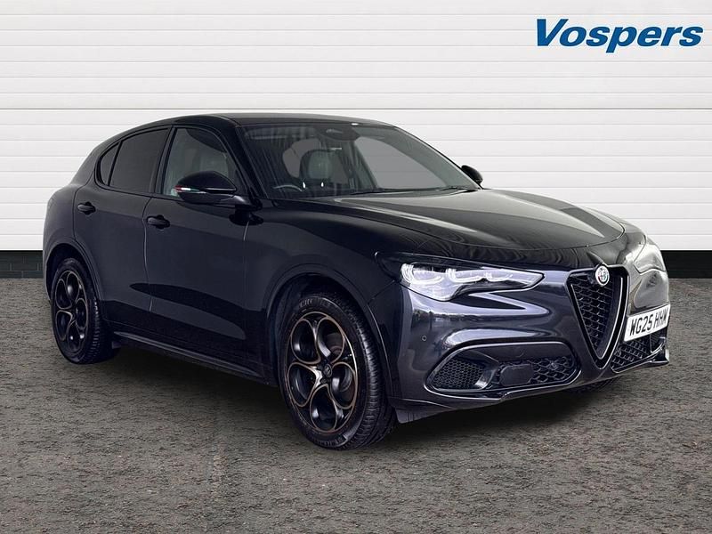 Used Alfa Romeo Stelvio 280 HP (205 kW) 2025 Black SUV