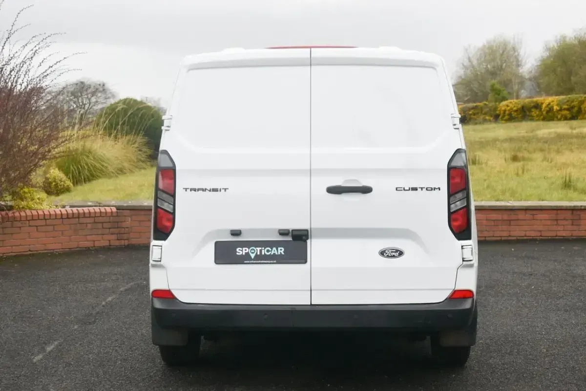 Used Ford Transit Custom Trend 134 HP (98 kW) 2024 White