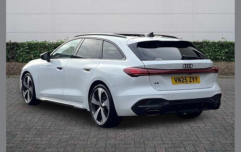 Used Audi A5 Advanced 147 HP (108 kW) 2025 White Estate