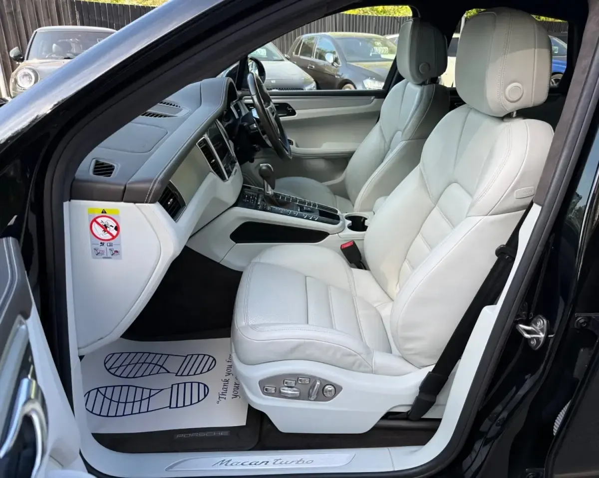 Gebraucht Porsche Macan Turbo 2018 Schwarz SUV