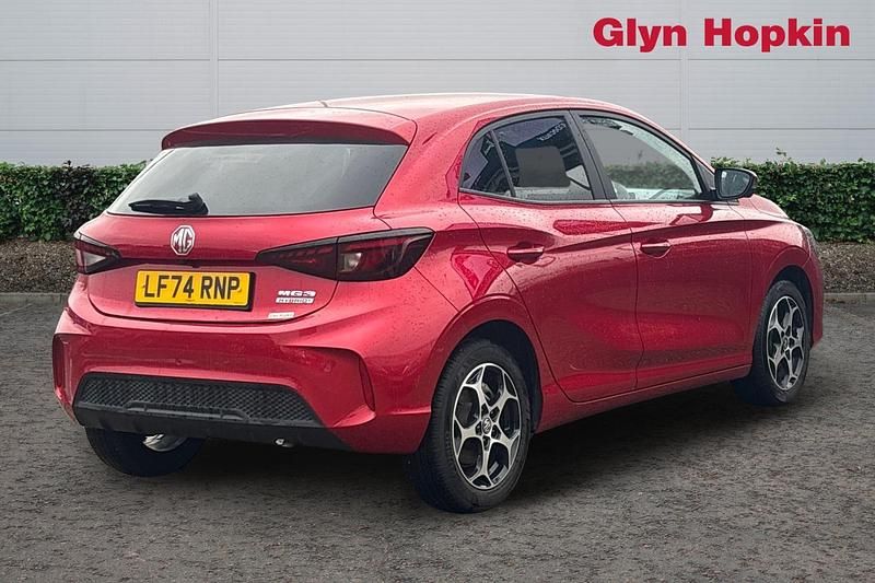 Used MG MG3 Trophy 194 HP (142 kW) 2025 Red Hatchback