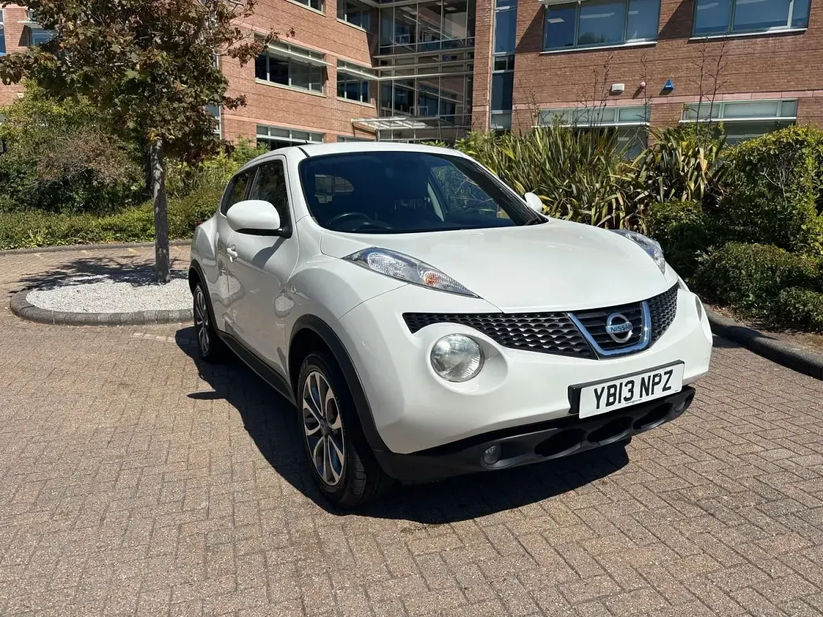 Used Nissan Juke S 117 HP (86 kW) 2013 White SUV