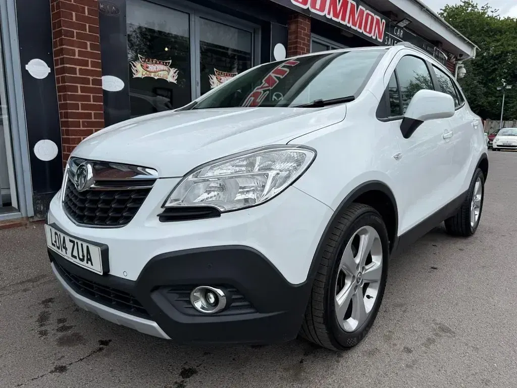 Used Vauxhall Mokka S 130 HP (95 kW) 2014 White SUV