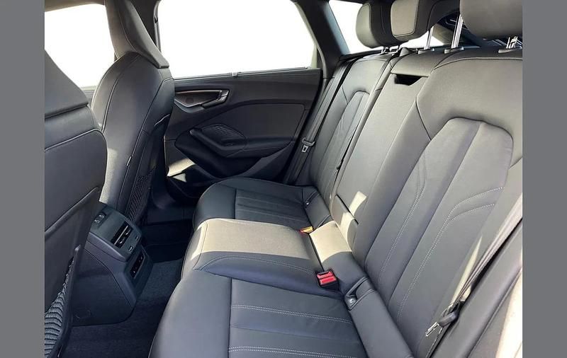 Used Audi A5 Advanced 200 HP (147 kW) 2024 Grey Estate