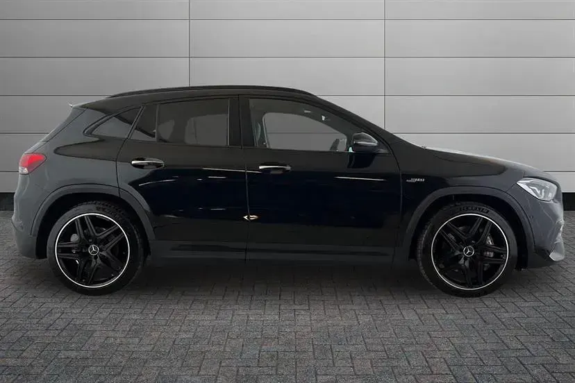 Usado Mercedes GLA35 AMG Premium 306 HP (225 kW) 2023 Preto SUV