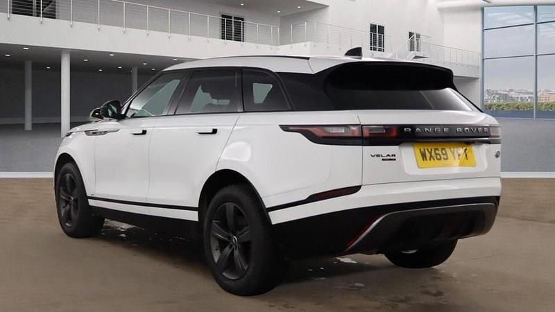 Used Land Rover Range Rover Velar R-Dynamic 180 HP (132 kW) 2019 White SUV