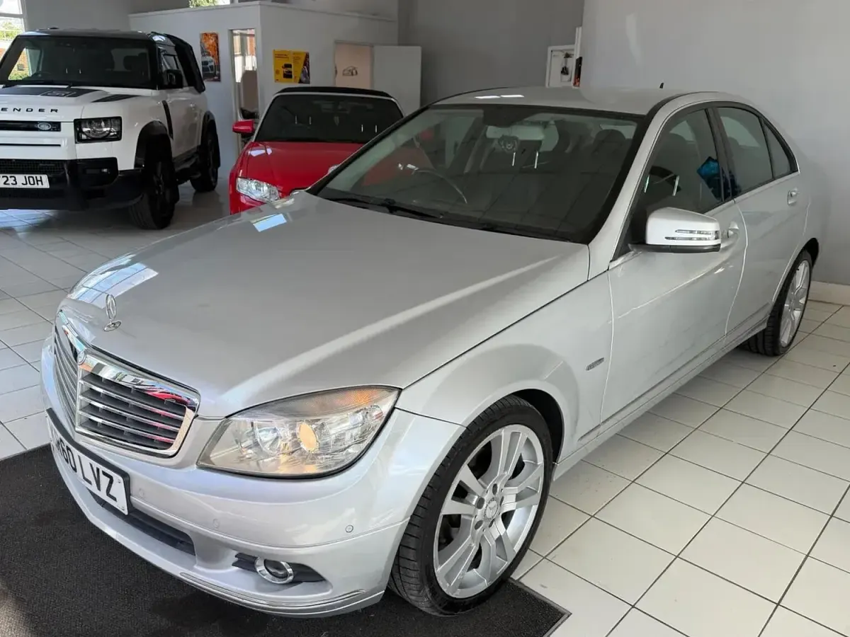 Used Mercedes C220 Elegance 167 HP (122 kW) 2011 Silver Sedan