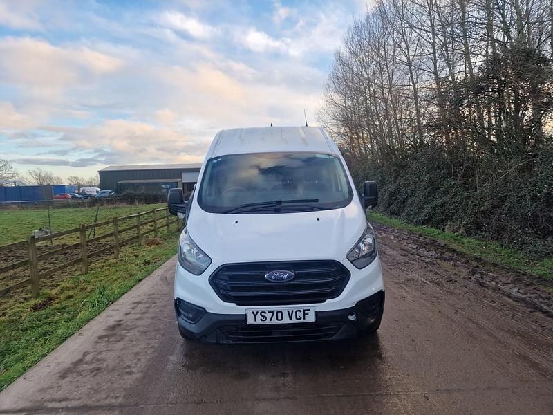 Used Ford Transit Custom 105 HP (77 kW) 2020 White Van