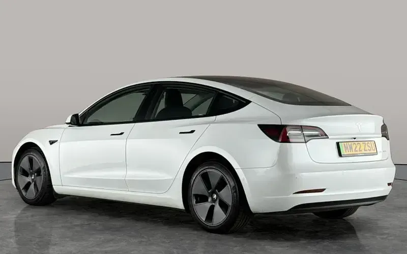 Used Tesla Model 3 Long Range AWD 366 kW (498 HP) 2022 White Sedan