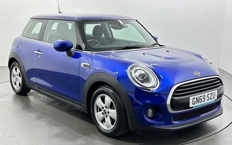 Used Mini Cooper Classic 136 HP (100 kW) 2021 Hatchback