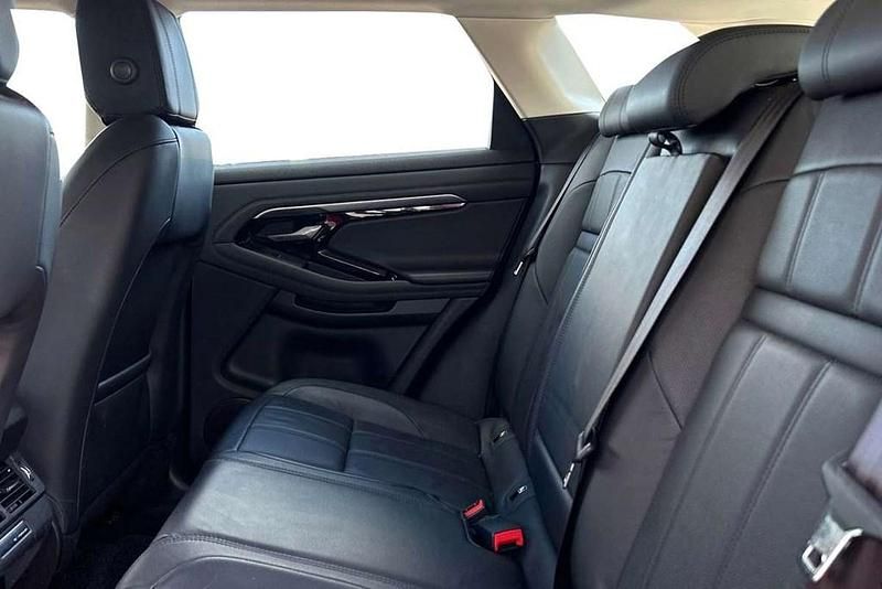 Used Land Rover Range Rover evoque SE 180 HP (132 kW) 2020 Red SUV