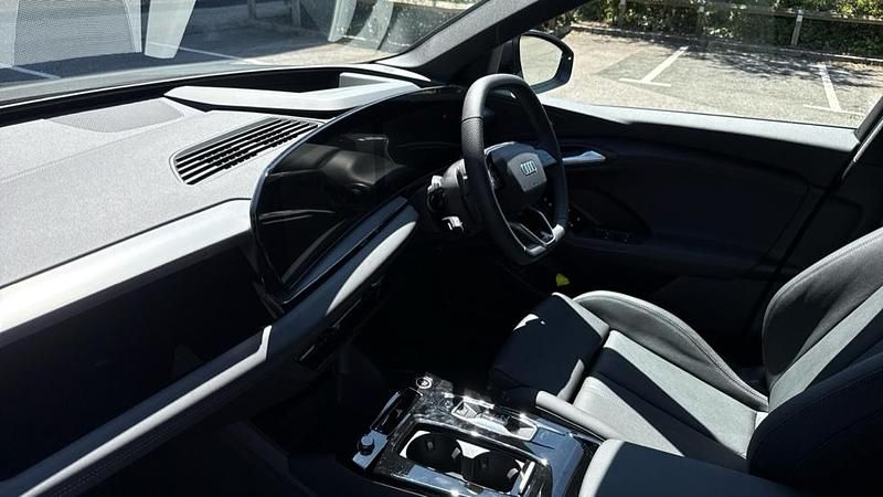 Used Audi Q6 e-tron S-Line 185 kW (252 HP) 2025 Grey SUV