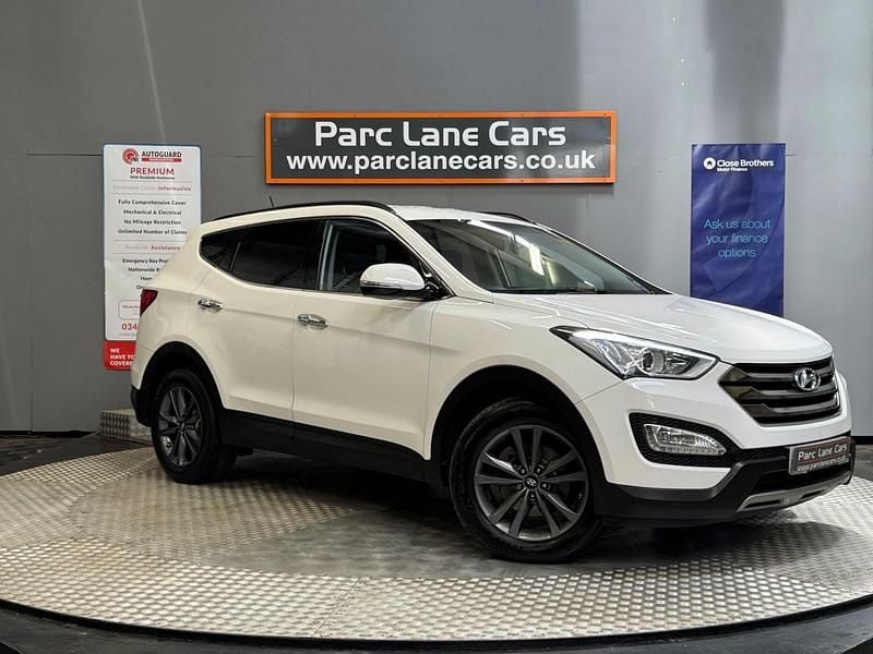 White Used 2014 Hyundai Santa Fe Premium SUV | £10,999 (Good price) - Image 1/4