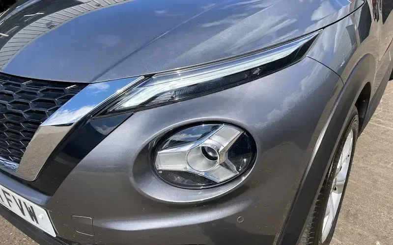 Used Nissan Juke N-Connecta 114 HP (83 kW) 2025 Grey SUV