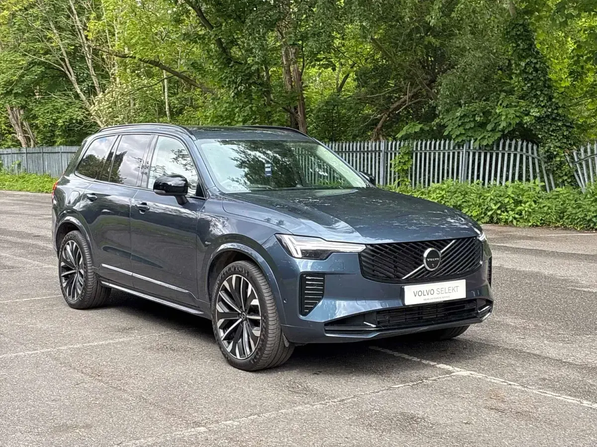 Used Volvo XC90 Ultra 455 HP (334 kW) 2025 Blue SUV