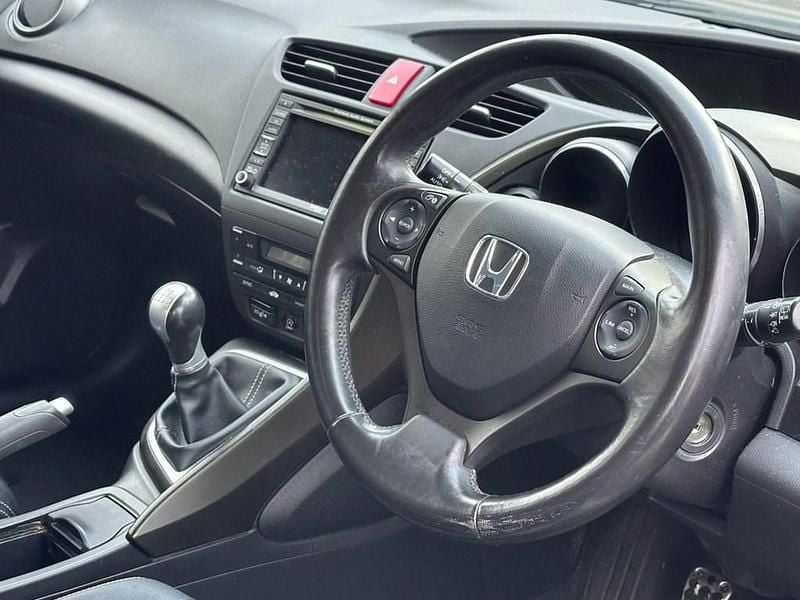 Used Honda Civic EX 120 HP (88 kW) 2013 Brown Hatchback