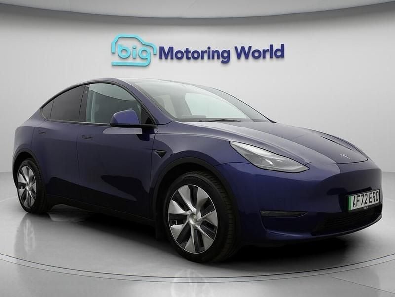 Blue Used 2022 Tesla Model Y Long Range AWD SUV | £20,400 (Fair price) - Image 1/4