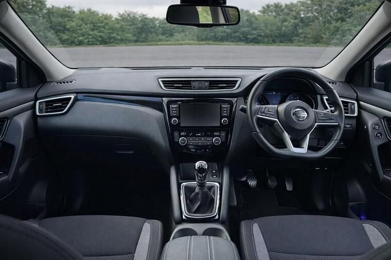 Used Nissan Qashqai Acenta Premium 2020 Blue SUV