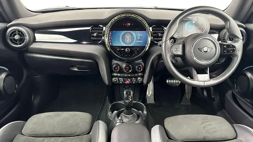 Used Mini John Cooper Works Hatch 228 HP (167 kW) 2023 White Hatchback