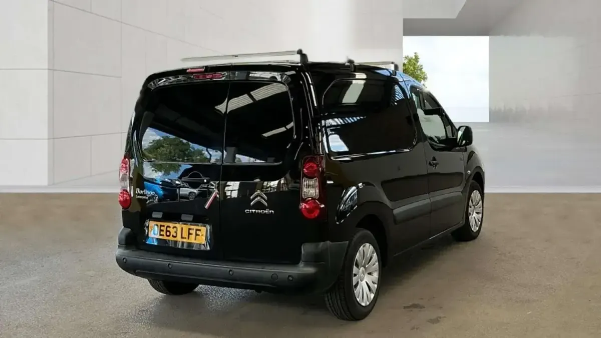 Used Citroën Berlingo 75 HP (55 kW) 2013 Black MPV