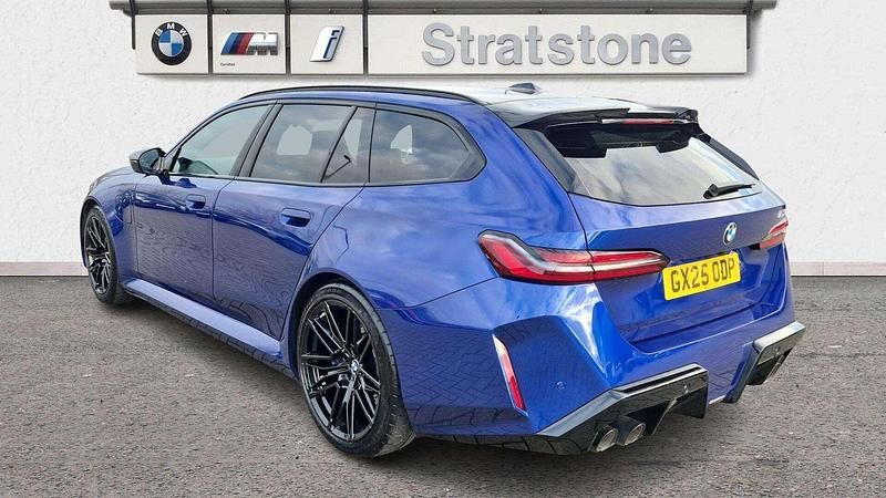 Used BMW M5 Comfort Edition 717 HP (527 kW) 2025 Blue Estate