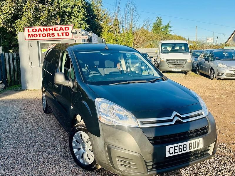 Black Used 2018 Citroën Berlingo MPV | £4,999 - Image 1/4