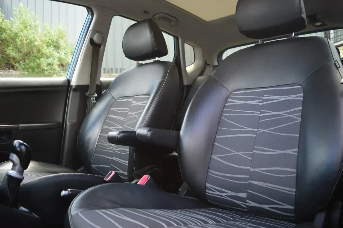 Used Kia Venga 2012 Blue Hatchback
