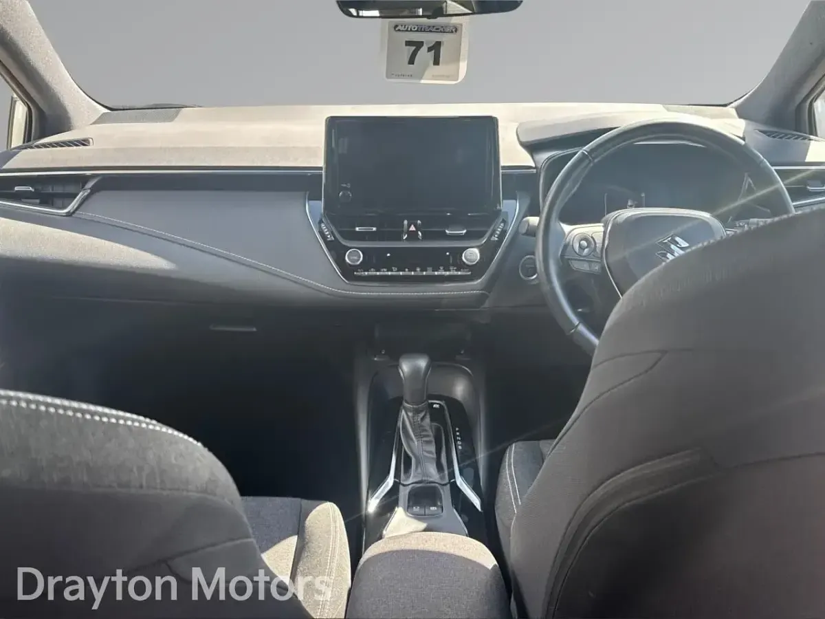 Używany Suzuki Swace 140 KM (102 kW) 2023 Biały Kombi